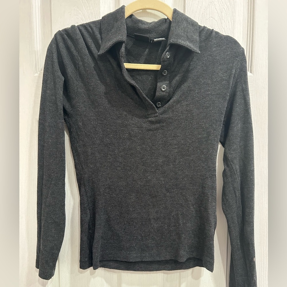 M dark grey button down long sleeves